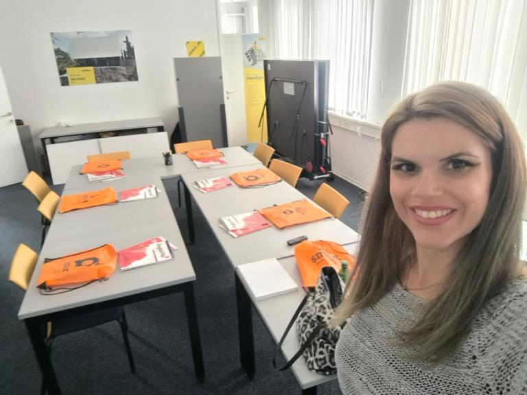 Sara Aladžić, profesorica engleskog jezika - Smart Jezici Zagreb